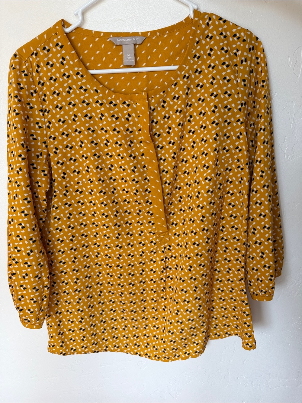 Banana Republic Mustard Yellow Printed Scoop-Neck Blouse